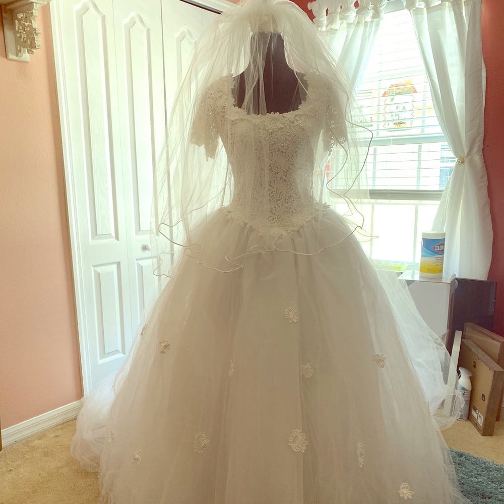 SOLD - Vintage Wedding Dress